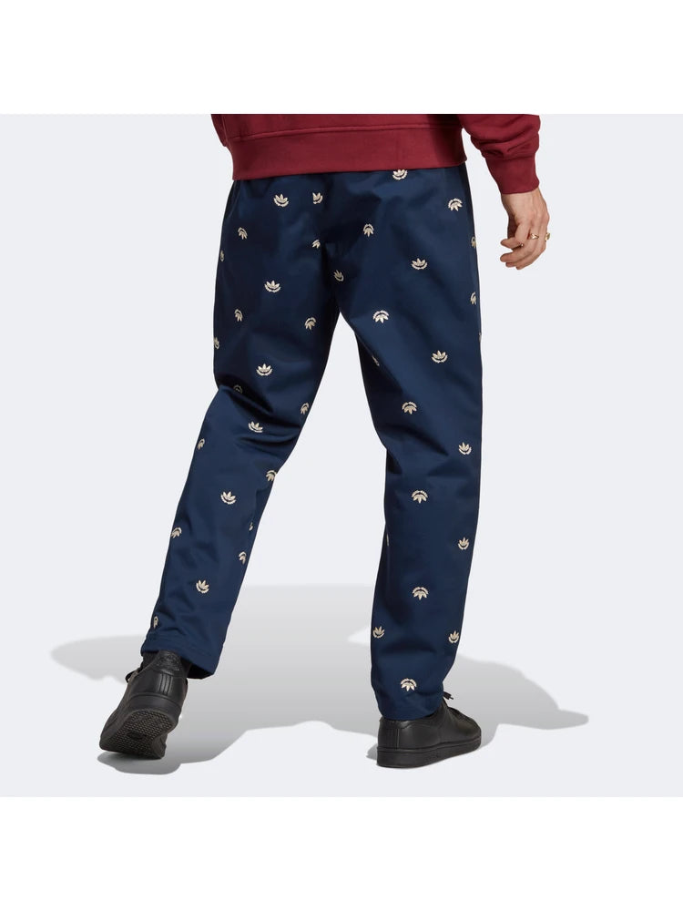 ADIDAS ORIGINALS CHINO PANTS