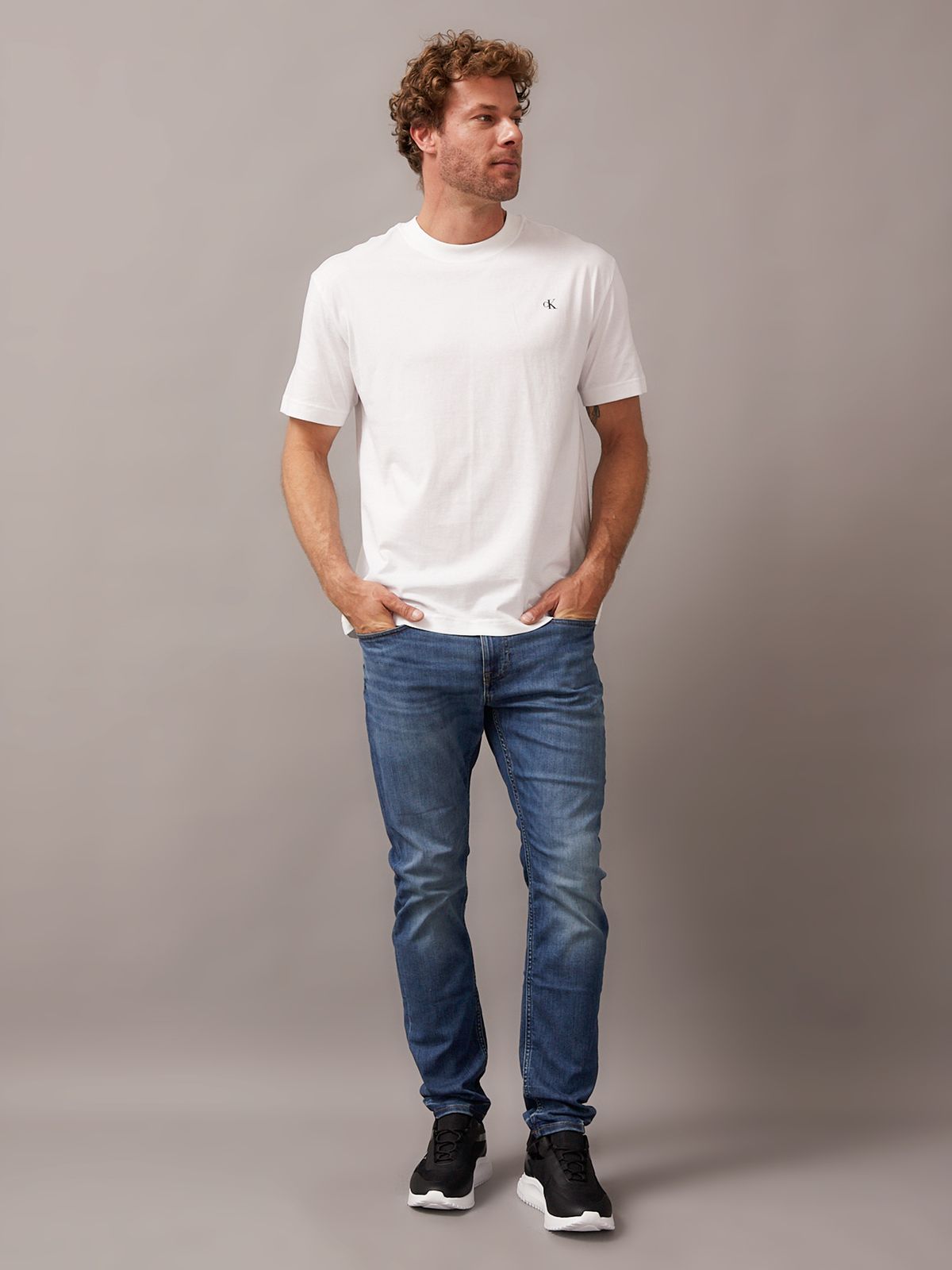 Oversized calvinklein tshirt