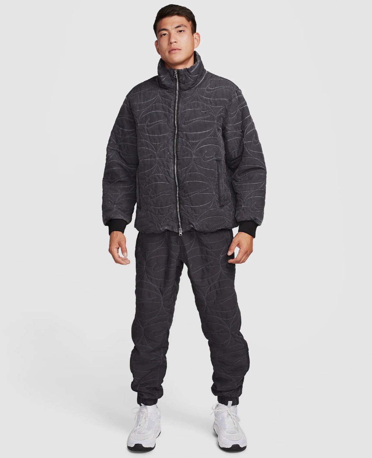 Nike basketball jogger