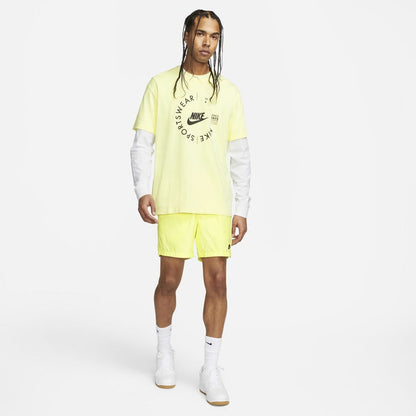 Nike sportswear tshirt