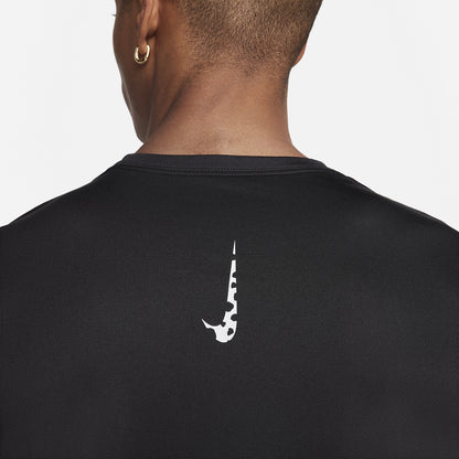 Nike drifit tshirt