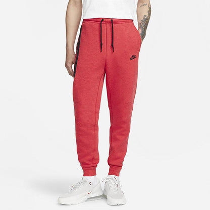 Nike tech jogger