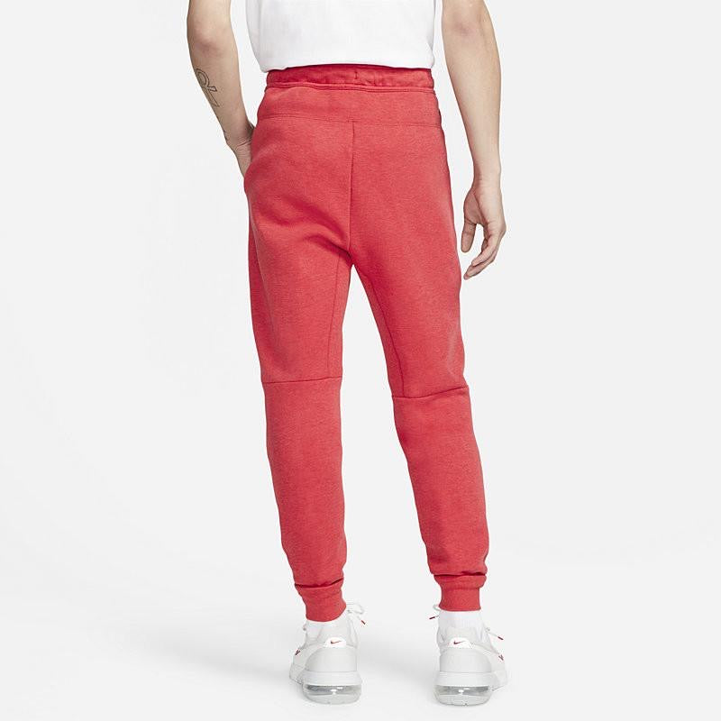Nike tech jogger