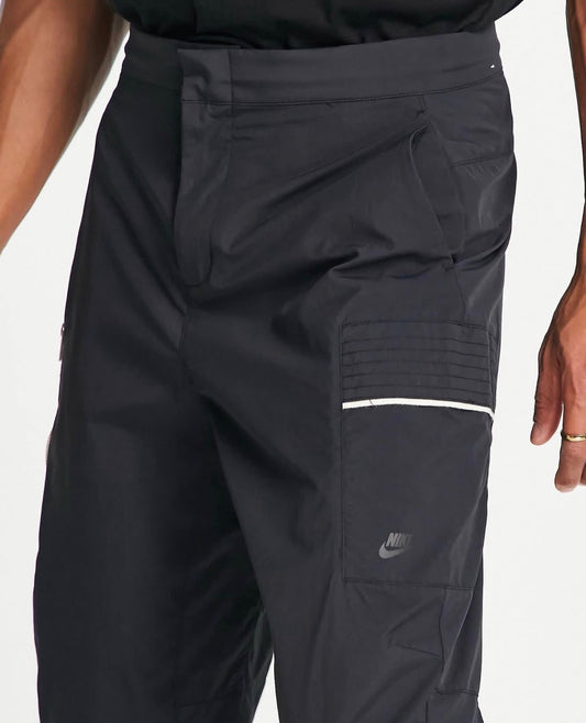Nike pant with side pockets