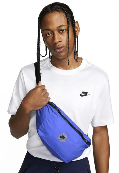 Nike windbreaker coat