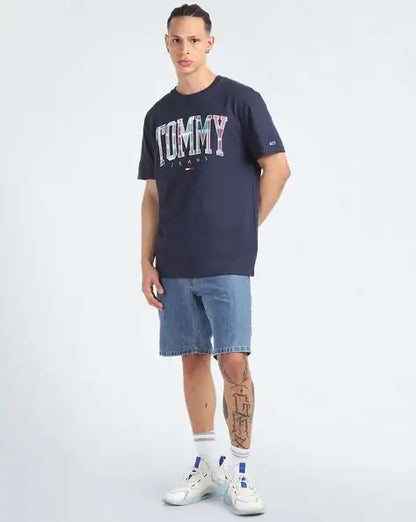 Tommyjeans embodied logo tshirt