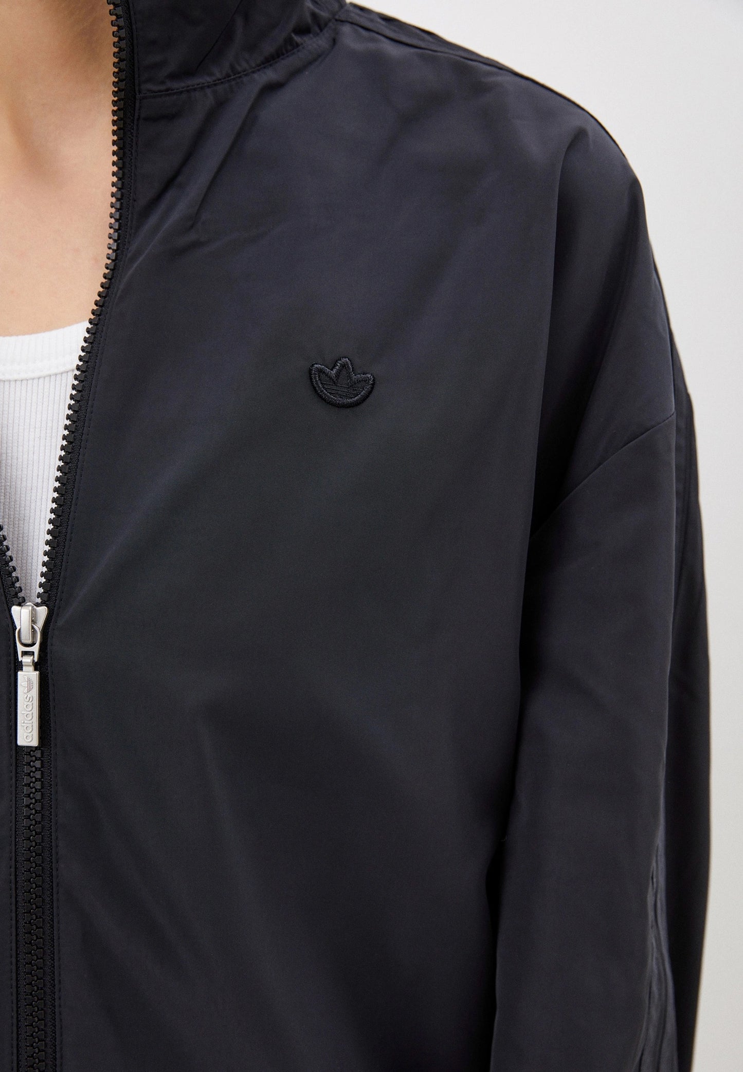 Oversized Adidas originals with zipper at the back