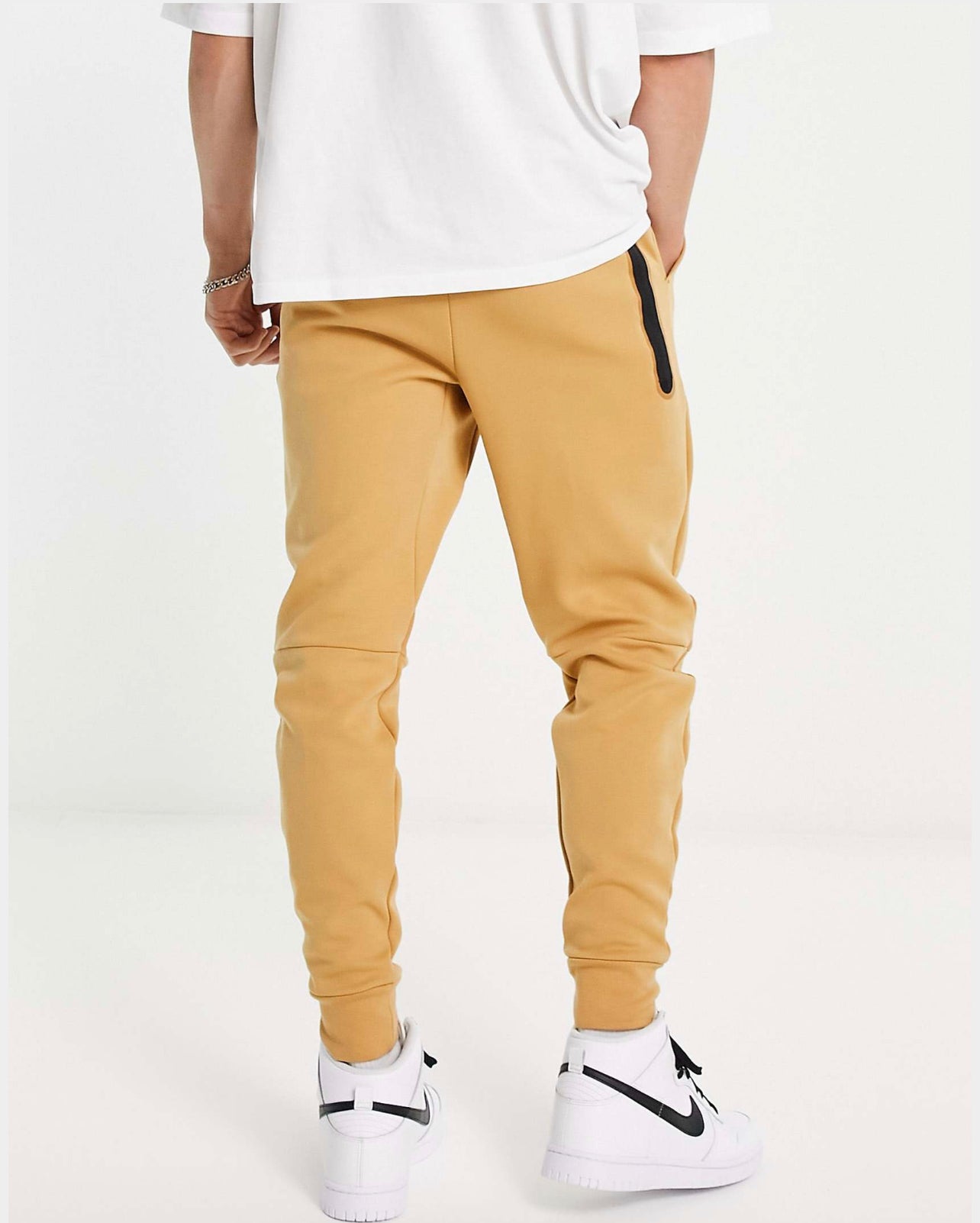 Niketech jogger
