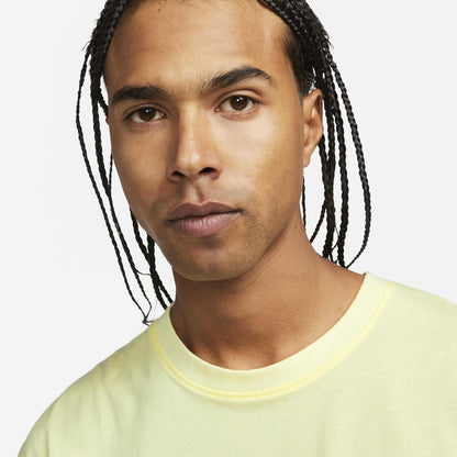 Nike sportswear tshirt
