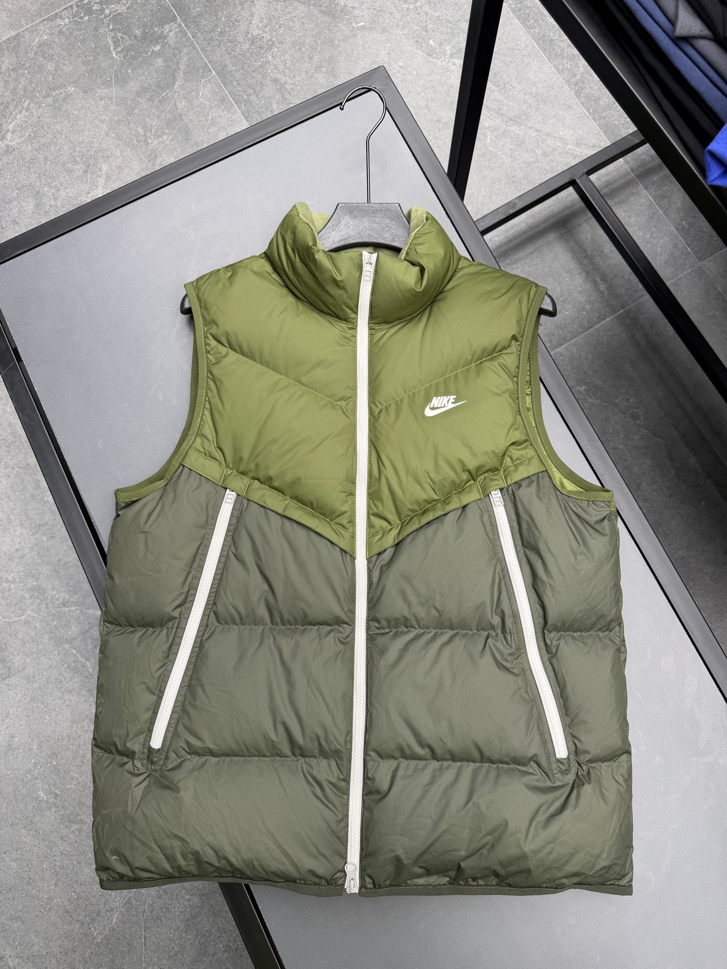 Nike bomber vest