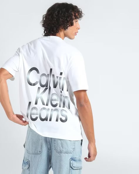 Oversized calvinklein tshirt