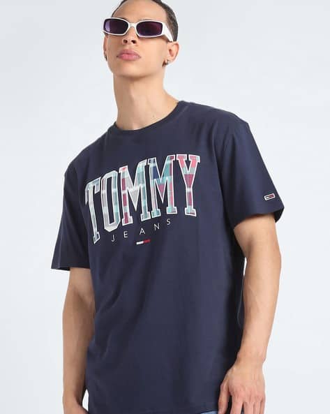 Tommyjeans embodied logo tshirt