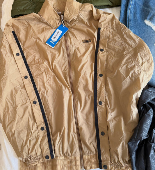 Women adidas sleeve buttons jacket