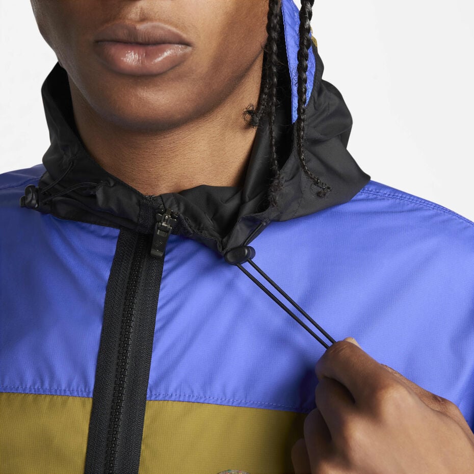 Nike windbreaker jacket