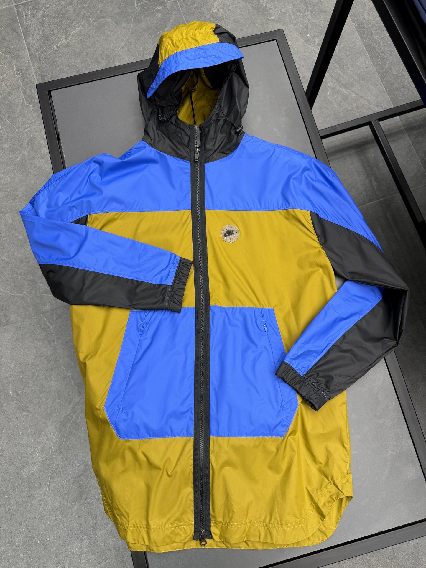 Nike windbreaker