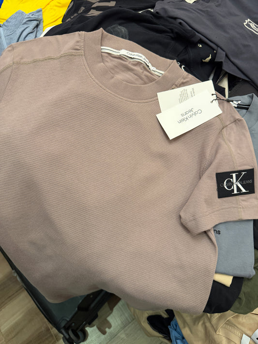 Calvinklein sleeve logo tshirt