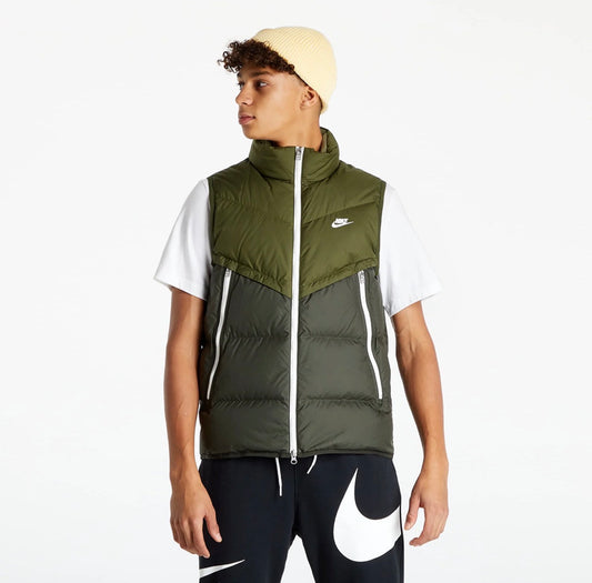 Nike thermal puffer vest