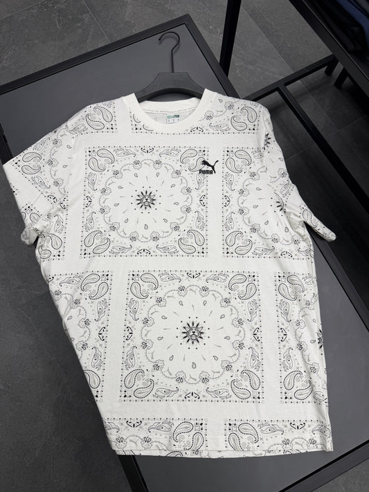 Puma paisley Tshirt