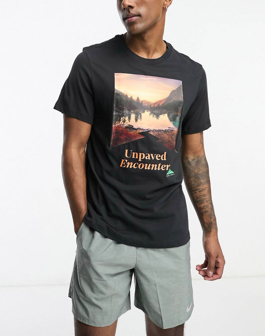 Nike trail print tshirt